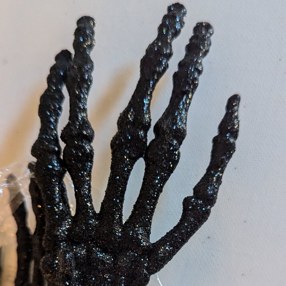 NWT 3 Skeleton Hands Black Glitter Floral Pick Ashland Goth Halloween Decoration